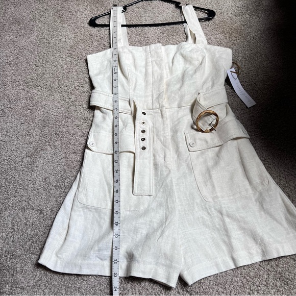 NWT House of Harlow Romper - size 10 - Picture 4 of 8